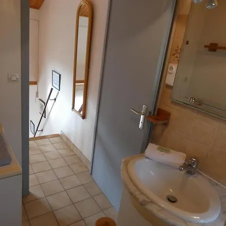 Vakantiehuis Maison 41m² A - A 300m - Animaux Admis - Fr-1-540-222